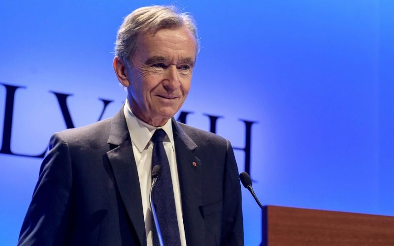 Ποιος είναι ο τρίτος άνθρωπος στον πλανήτη με περιουσία άνω των 100 δισ. δολαρίων