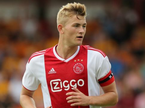 Στέλνει τον Ντε Λιχτ στην Παρί ο Ραϊόλα!