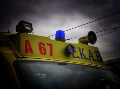 Ελευσίνα: Νεκρός σε τροχαίο στρατιωτικός των ΟΥΚ