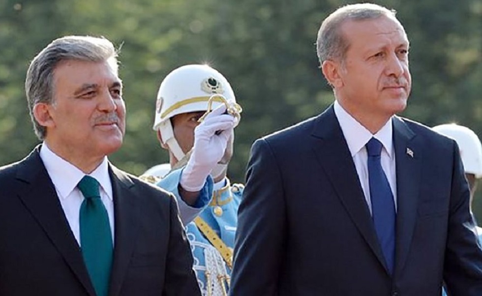 Τουρκία: Προ των πυλών η διάσπαση του κόμματος του Ερντογάν