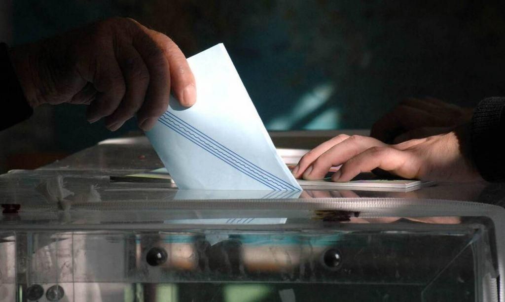 Δημοσκόπηση: Στις 8 μονάδες η διαφορά ΝΔ και ΣΥΡΙΖΑ – Πότε θέλουν εκλογές οι πολίτες