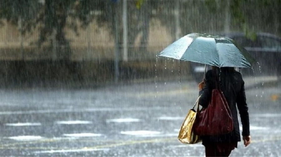 Καιρός: Ξανά καταιγίδες από το μεσημέρι – Έρχεται μίνι καύσωνας το Σαββατοκύριακο