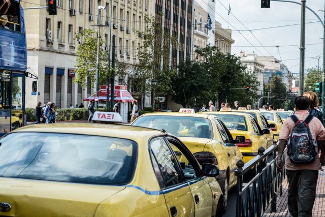 «Δωράκι» ΣΥΡΙΖΑ σε οδηγούς ταξί λίγο πριν τις κάλπες