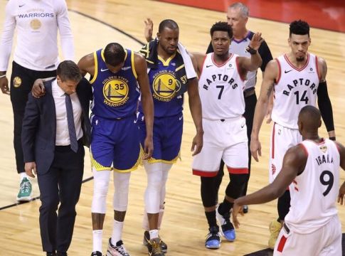 Συγκινητική κίνηση οπαδού των Ράπτορς: Zήτησε συγγνώμη από τον Ντουράντ (pic)