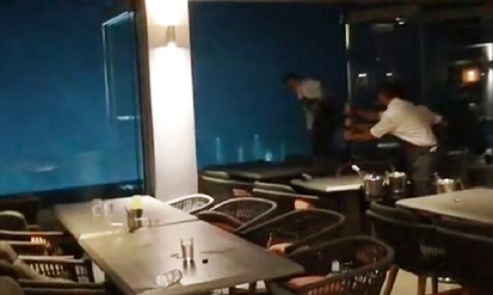 Πανικός σε εστιατόριο στη Χαλκιδική-Δραματική έκκληση: «Μπες μέσα» (video)