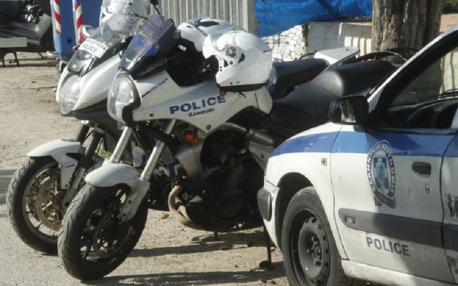 Σε υπηρεσίες του «δρόμου» βάζει ο Χρυσοχοϊδης 63 αστυνομικούς από το Εγκληματολογικό