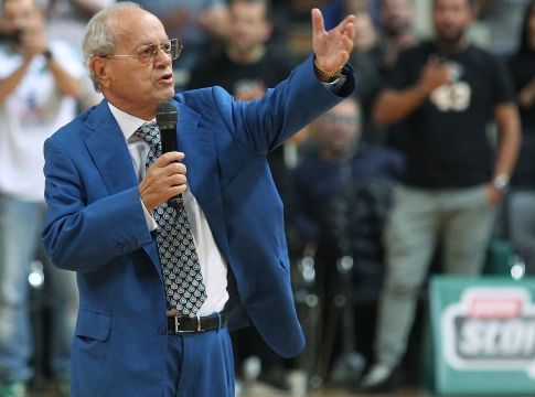 Τουρνουά Παύλος Γιαννακόπουλος: Στην οροφή του ΟΑΚΑ το λάβαρο του Θανάση