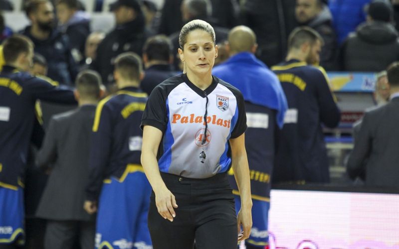 Επίσημο: Σφυρίζει στη Euroleague η Τσαρούχα