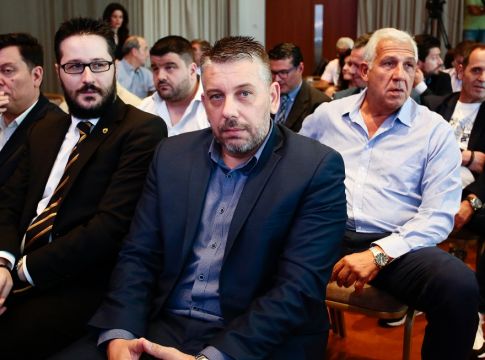 Παπαθεοδώρου: «Να τελειώσει το πρωτάθλημα με καλύτερο τρόπο από το περσινό»