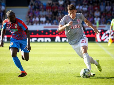 LIVE: Βικτόρια Πλζεν – Ολυμπιακός 0-0