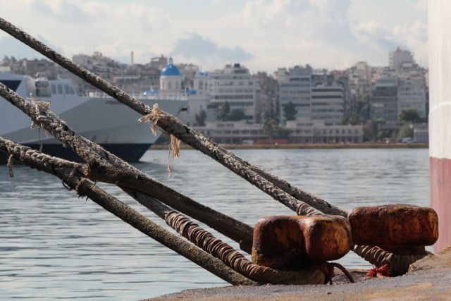 Δεμένα σήμερα τα πλοία στα λιμάνια