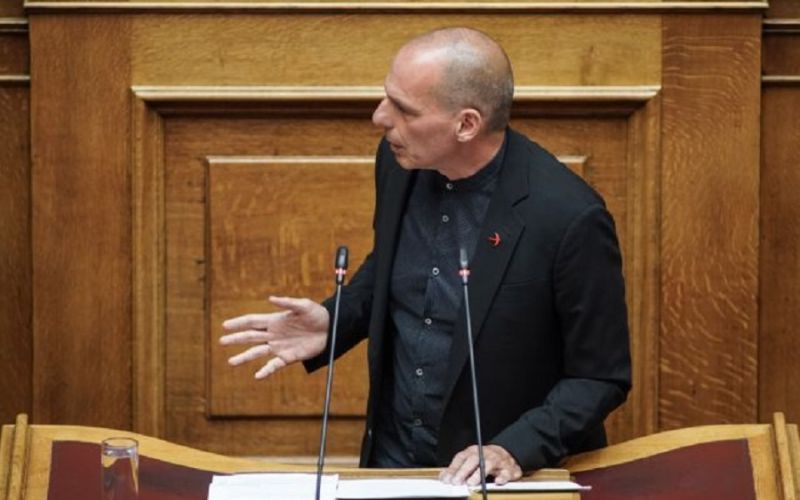 Βαρουφάκης: Γραφικοί όσοι βγουν από τον ΣΥΡΙΖΑ στους δρόμους