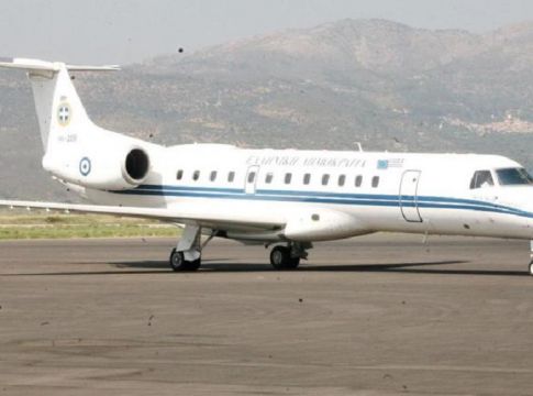 Πρόκληση Τσίπρα – Άφησε τη Σύνοδο Κορυφής, πήρε το Embraer και πήγε Κρήτη