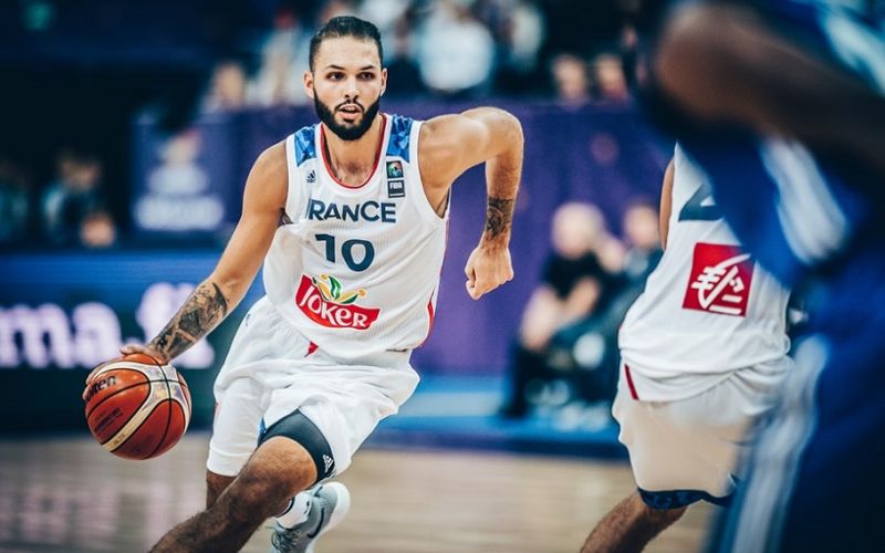 «Βέλη» Φουρνιέ σε FIBA: «Δεν ενδιαφέρεται για τους παίκτες»