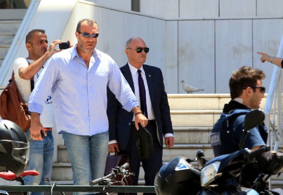 «Έδωσε» Λαγό ο Μίχος για την επίθεση της Χρυσής Αυγής στο «Συνεργείο»