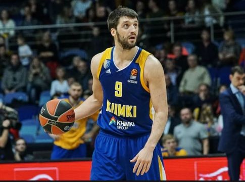 Στη Βίρτους Μπολόνια και ο Στεφάν Μάρκοβιτς