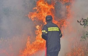 Φωτιά και στον Άγιο Ανδρέα Ζούμπερι