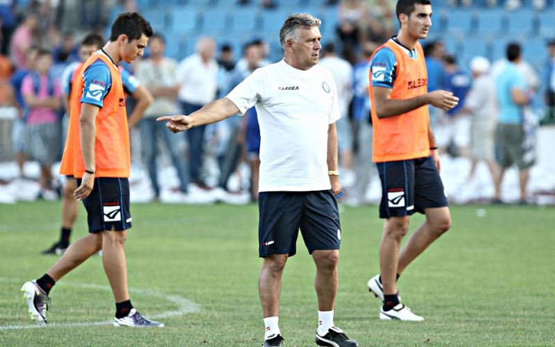 Μπουμπένκο: «Φαβορί ο ΠΑΟΚ»