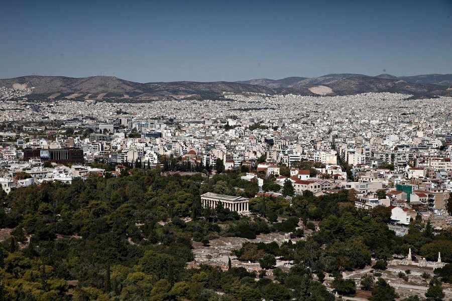 ΕΝΦΙΑ: Καταφθάνουν τα «ραβασάκια» – Τι πρέπει να πληρώσουμε