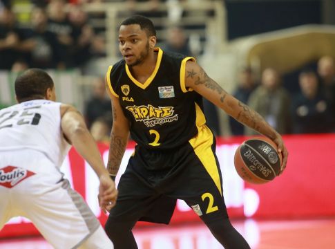 «Καμπάνα» από την FIBA στον Κούπερ