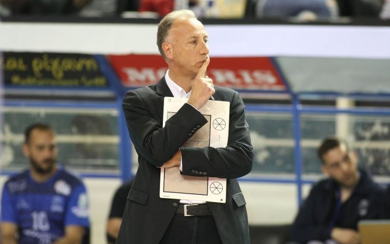 Συνεχίζει στον πάγκο της Κηφισιάς ο Ζαλμάς