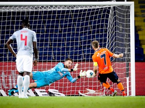 Ο Σα κατεβάζει… ρολά και κρατά όρθιο τον Ολυμπιακό (vid)