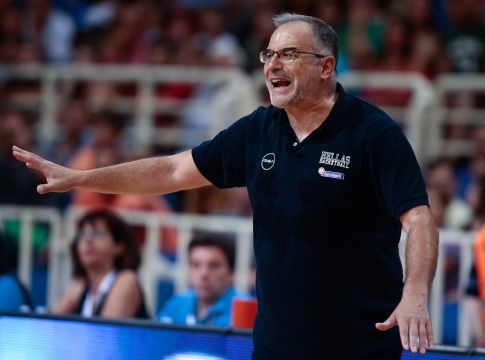 Σκουρτόπουλος: «Δεν φαίνεται σοβαρός ο τραυματισμός του Σλούκα»