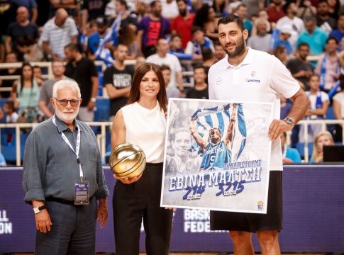 Βραβεύτηκε για την προσφορά της στην Εθνική η Μάλτση (vid)