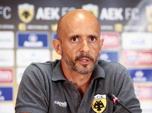 Καρντόσο: «Γι’ αυτό έβγαλα τον Λιβάγια στο ματς με την Κραϊόβα»