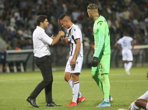 Φερέιρα: «Η πρόκριση χάθηκε στην Μπρατισλάβα»