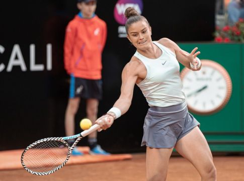 «Πτώση» δύο θέσεων για τη Σάκκαρη!