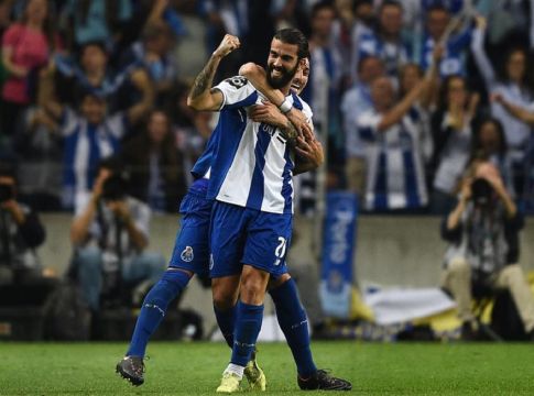 Προβάδισμα πρόκρισης η Πόρτο- Σπουδαίο διπλό για τη ΛΑΣΚ Λιντς