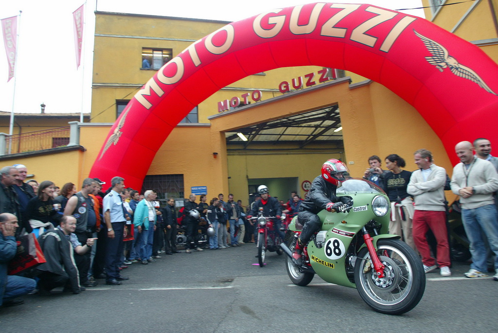 Moto Guzzi Open House