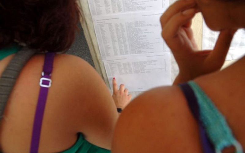 Βάσεις στα Πανεπιστήμια: Ανατροπές και εκπλήξεις