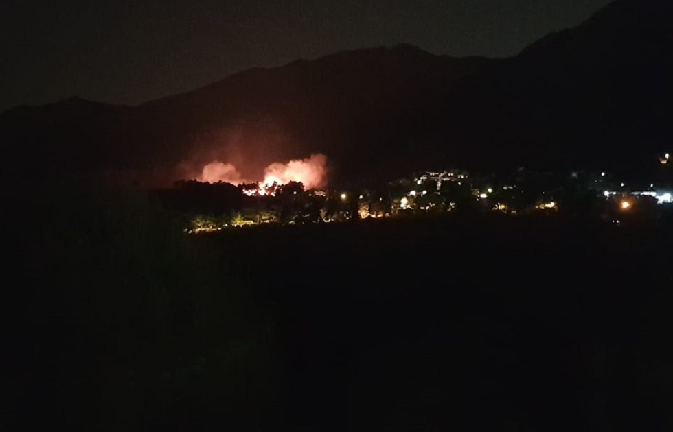 Συναγερμός στην Πυροσβεστική : Φωτιά στο Διόνυσο