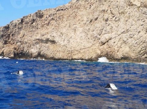 Τραγωδία στην Κάρπαθο: Ανασύρθηκε ο ένας νεκρός δύτης – Νέα επιχείρηση αύριο για τον δεύτερο