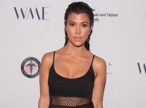 Φωτογραφία: Η Kourtney Kardashian ολόγuμνη στη δουλειά