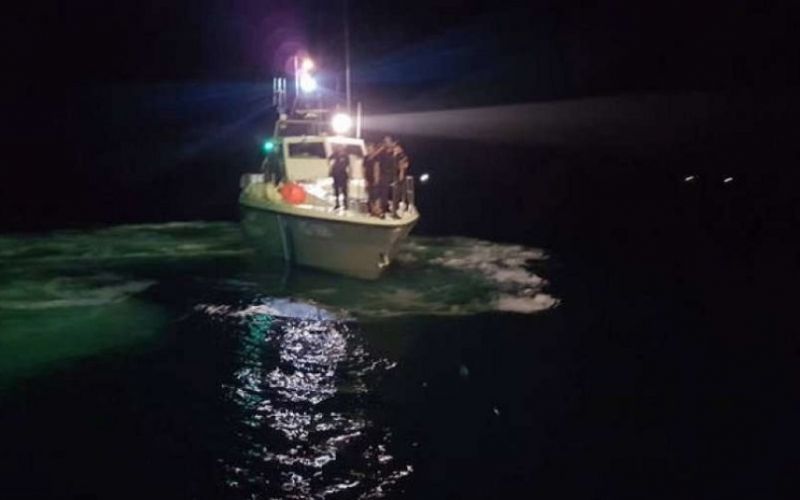 Κρήτη: Πήγαν για μπάνιο, τους έχασαν και τους βρήκαν πάνω σε… βραχονησίδα
