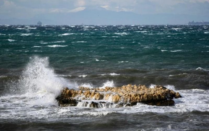 Κάρπαθος: Επτά τραυματίες σε τουριστικό πλοίο λόγω θαλασσοταραχής