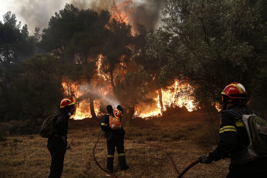 Κίνδυνος πυρκαγιάς: Σε ποιες περιοχές χρειάζεται προσοχή τη Δευτέρα