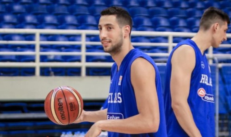 «Κόπηκε» ο Σαλούστρος από την Εθνική (pic) | to10.gr «Κόπηκε» ο Σαλούστρος από την Εθνική (pic) | to10.gr