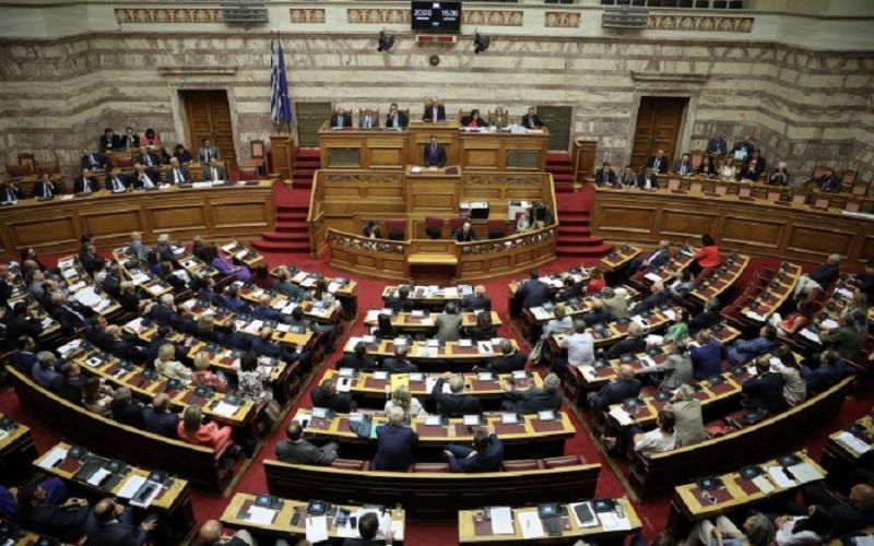 Βουλή : Τηλεφώνημα για βόμβα αναστάτωσε την ψηφοφορία για την ΑΟΖ