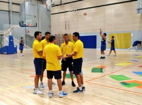 Η επίσημη έναρξη προετοιμασίας της Μακάμπι (vids)