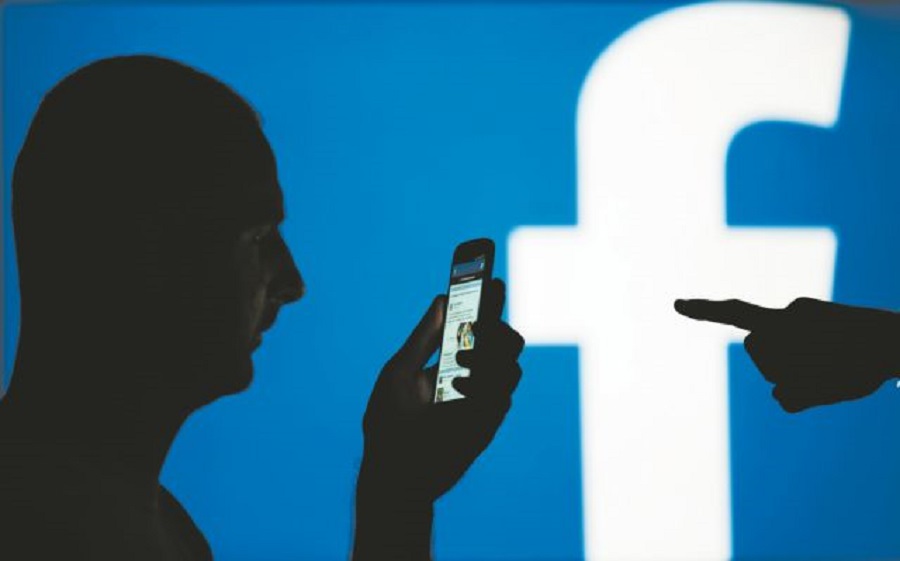 Ρωσία: Facebook και Google αρνούνται κατηγορίες για πολιτικές διαφημίσεις