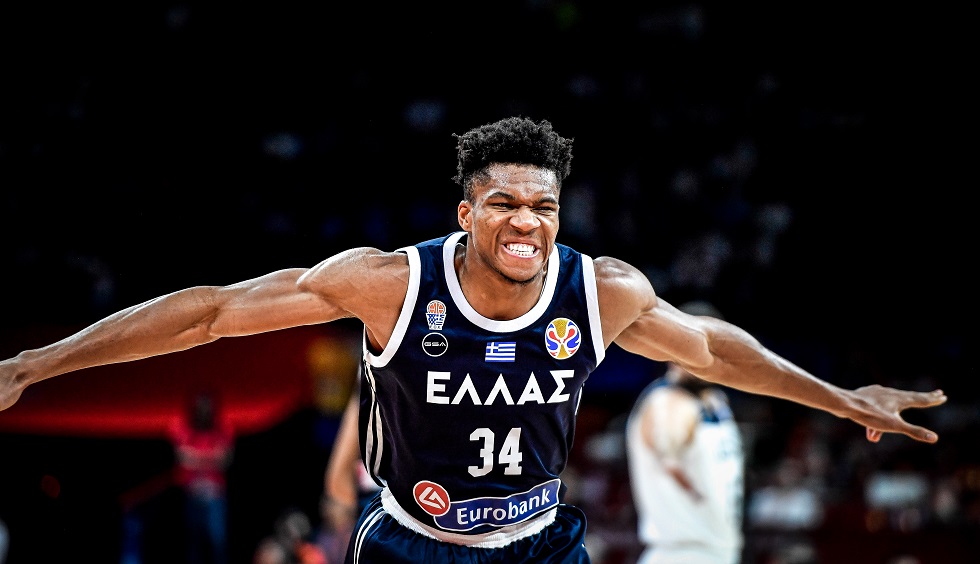 Double-double ο εκπληκτικός Giannis!