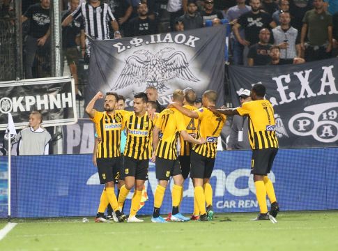 Εισβολή και ΜΑΤ μετά το 1-2 στην Τούμπα! (vid)