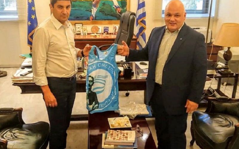 Μοντέρνο Πένταθλο: Συνάντηση με τον υφυπουργό Λευτέρη Αυγενάκη είχε ο Τάσος Πανταζίδης