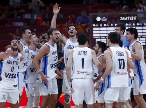 Σχολείο στην Αργεντινή ανέβαλε τα μαθήματα λόγω του Παγκοσμίου (vid)
