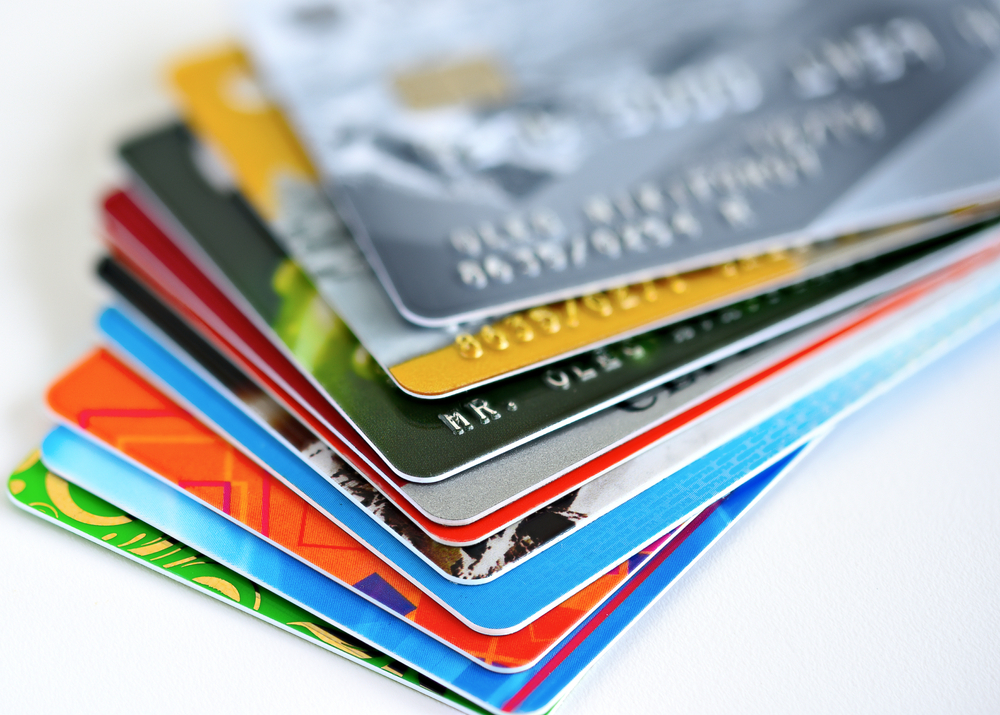 Μεγάλη ανατροπή: Τι αλλάζει από σήμερα στις πληρωμές με κάρτα
