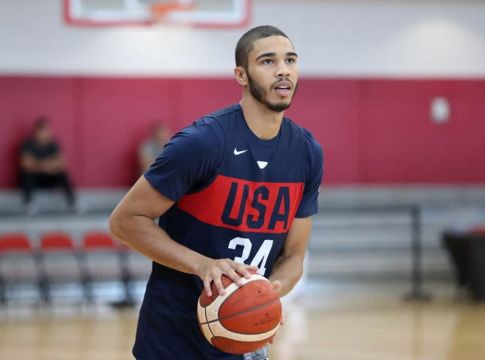 Τσεχία – ΗΠΑ: Ο Τέιτουμ «έσβησε» τα φώτα στον Κριζ (vid)